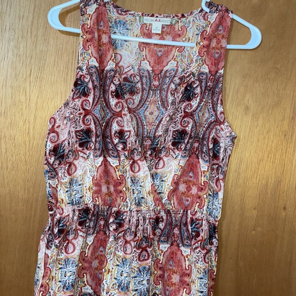 •CHELSEA & VOLIET•DEEP V MULTICOLORED PAISLEY TRIBAL ROMPER SIZE MEDIUM - Picture 6 of 7
